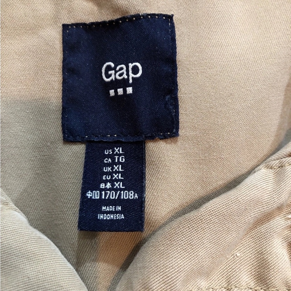 Gap Tan Lightweight Utility Jacket - Women’s XL, Bust 22.5”, Length 27” - Picture 3 of 4